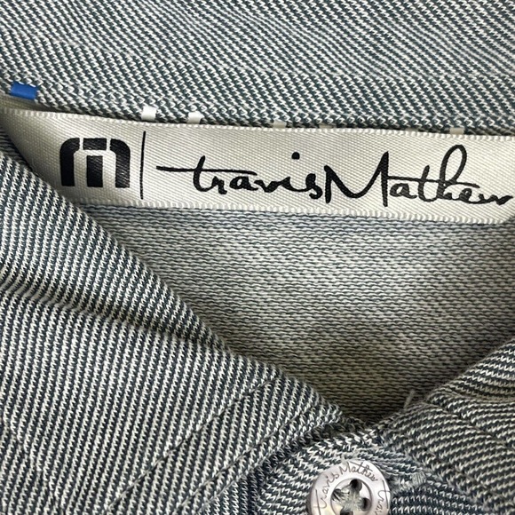 Travis Mathew Mens L Short Sleeve Polo Golf Shirt Chest Pocket Gray Embroidered - Picture 8 of 12